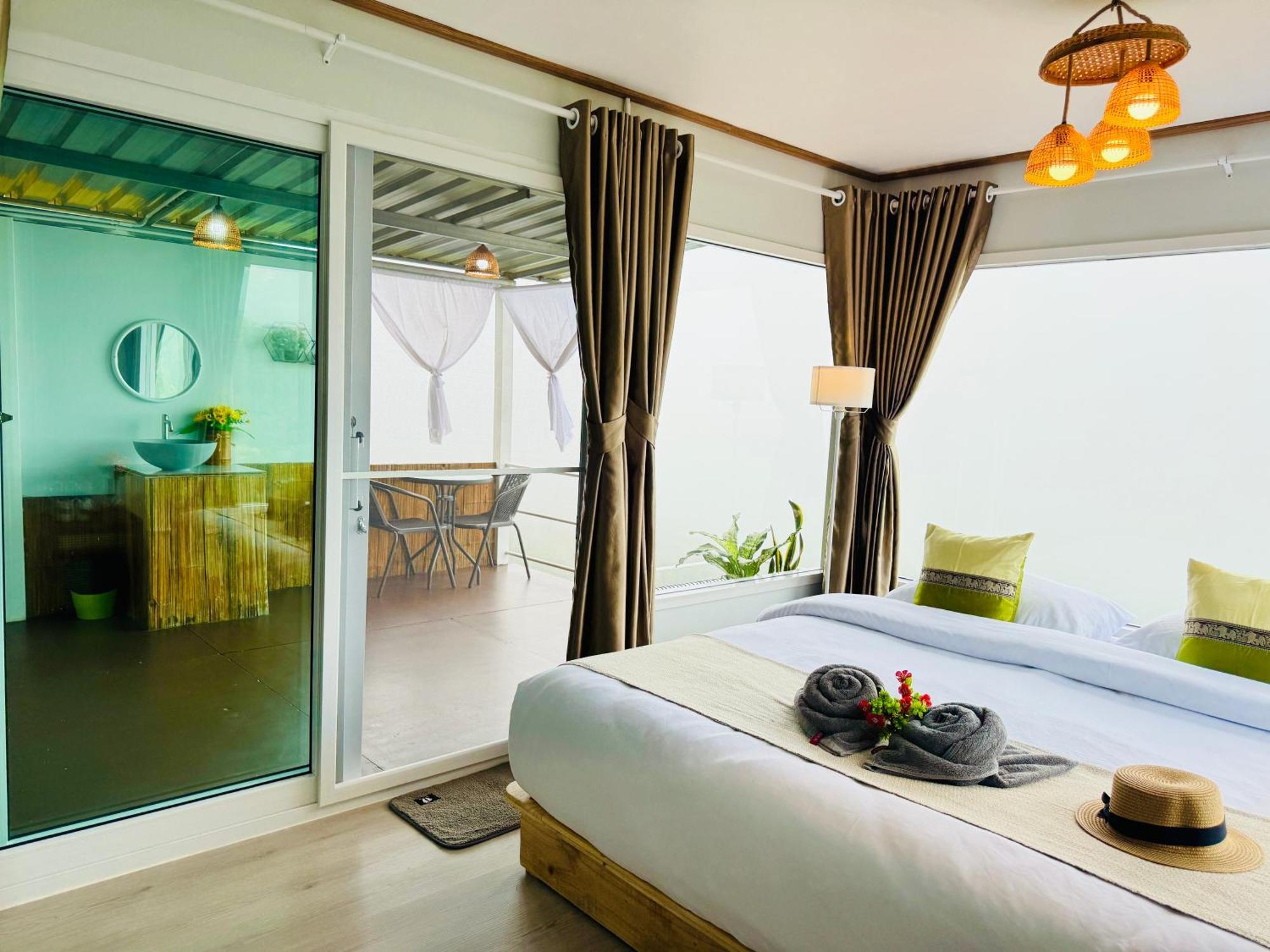 ชิวชิวแคมป์ ภูชี้ฟ้า Hotel Ban Huai Han Exterior photo